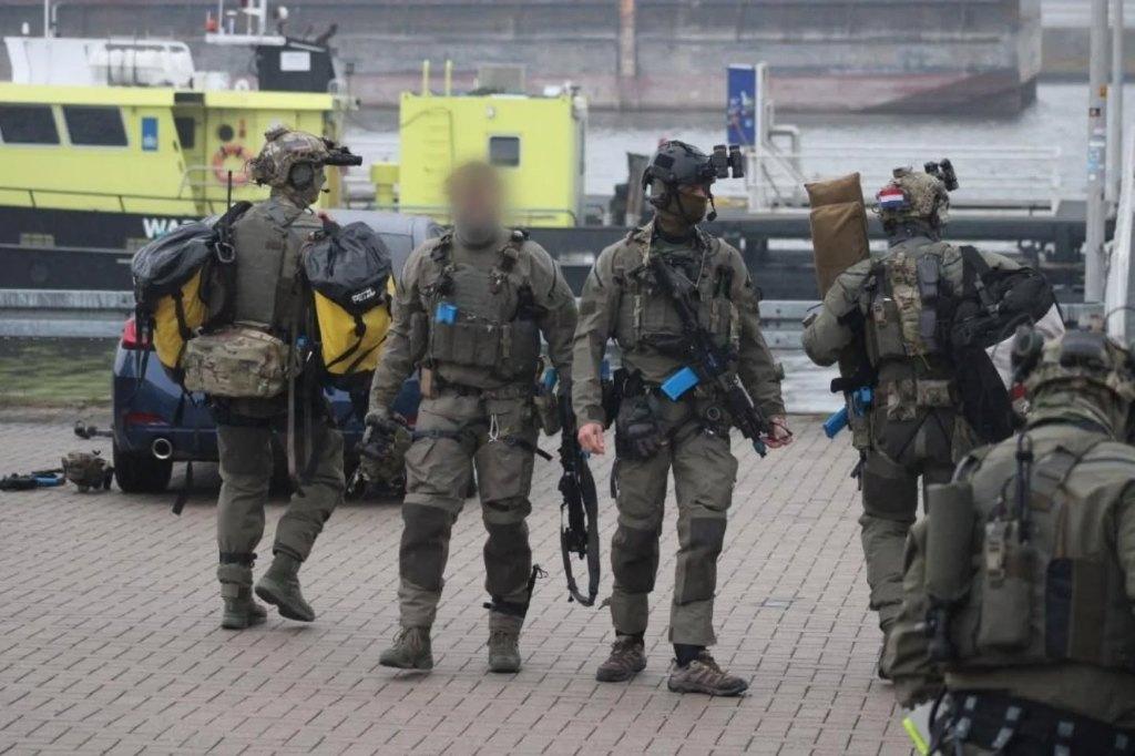 First Spear FS Deluxe Shoulder Pads Schouderpads Airsoft, Ophalen of Verzenden, Landmacht, Nederland, Embleem of Badge