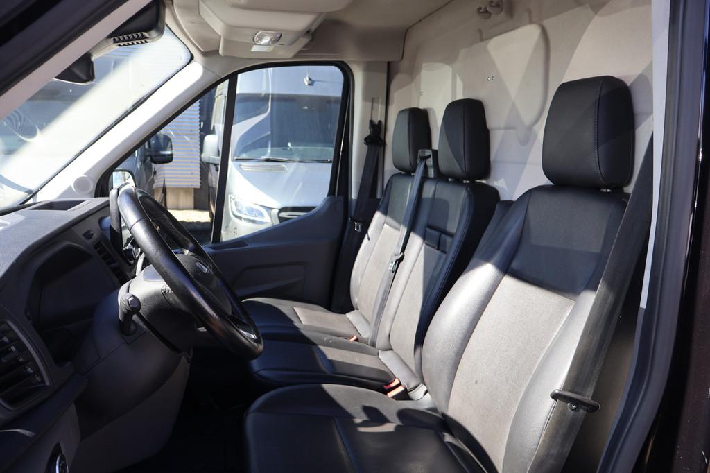 Ford Transit 2.0 TDci 130pk L3 H2 Inrichting (bj 2022), Gebruikt, 1948 cc, Zwart, Bedrijf