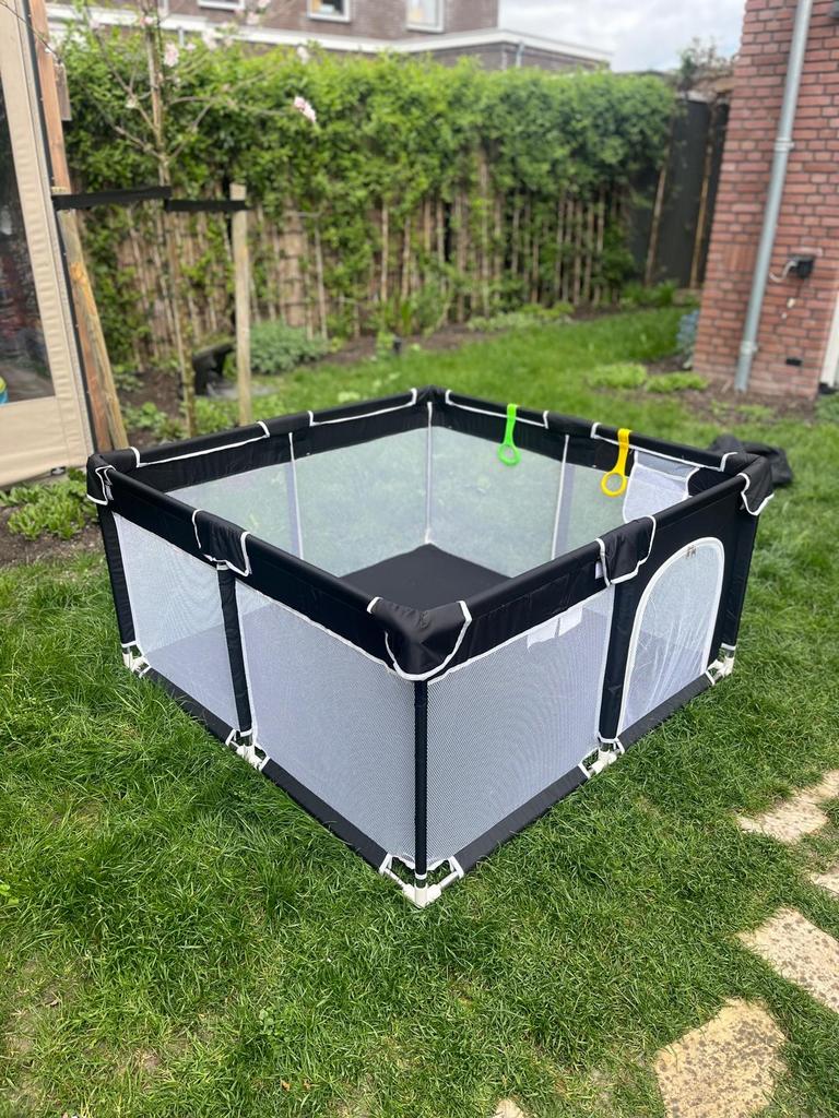 Nieuwe Little Laughs Baby Grondbox, Kinderen en Baby's, Boxen, Ophalen of Verzenden, Gebruikt, Vierkant
