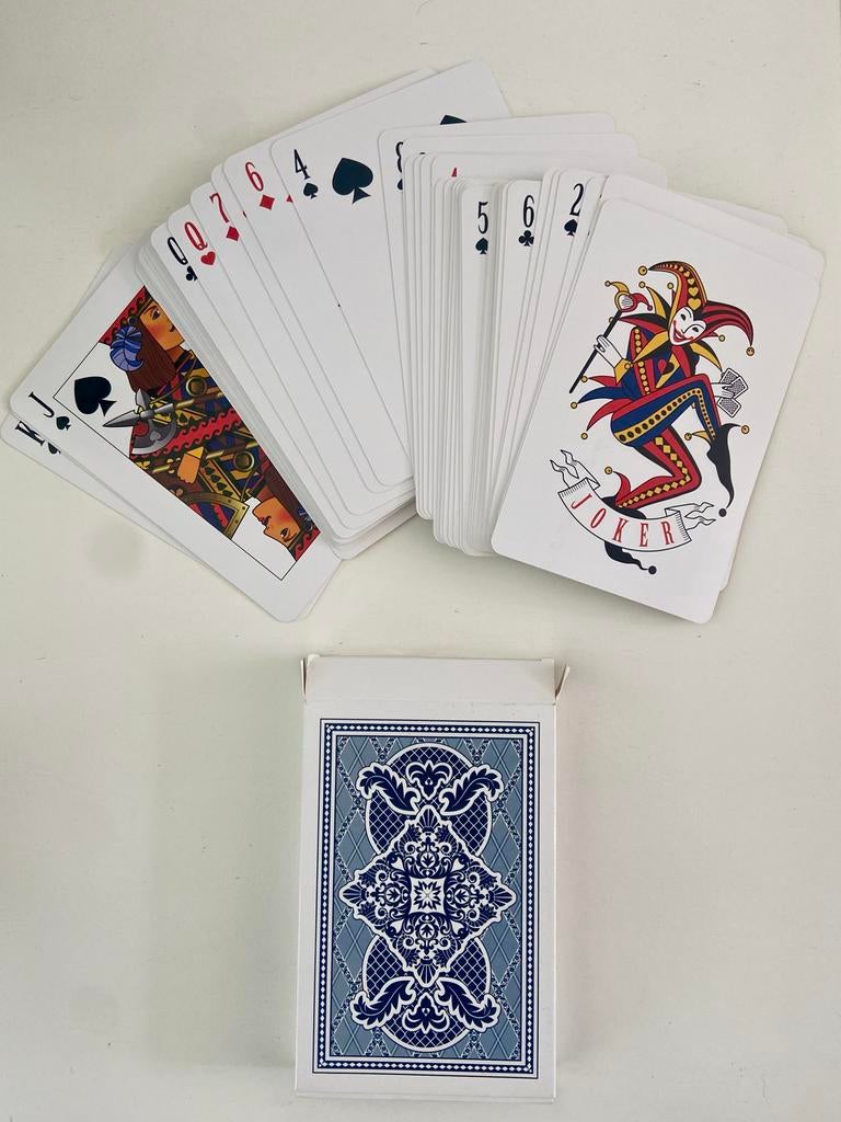 Groot Kaartenspel - Ideaal voor Spelavonden, Hobby en Vrije tijd, Gezelschapsspellen | Kaartspellen, Een of twee spelers, Ophalen of Verzenden