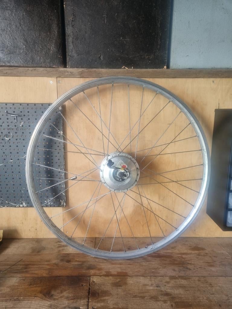 Giant twist voorwiel motor goed werkend, Ophalen, Motor