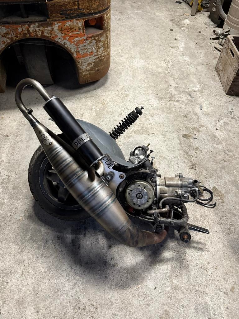 183cc blok te koop in onderdelen, Fietsen en Brommers, Brommeronderdelen | Scooters, Gebruikt, Blok, Ophalen of Verzenden