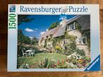 Ravensburger Legpuzzel 1500 stukjes - Cottage met tuin, Ophalen of Verzenden, 500 t/m 1500 stukjes, Zo goed als nieuw, Legpuzzel
