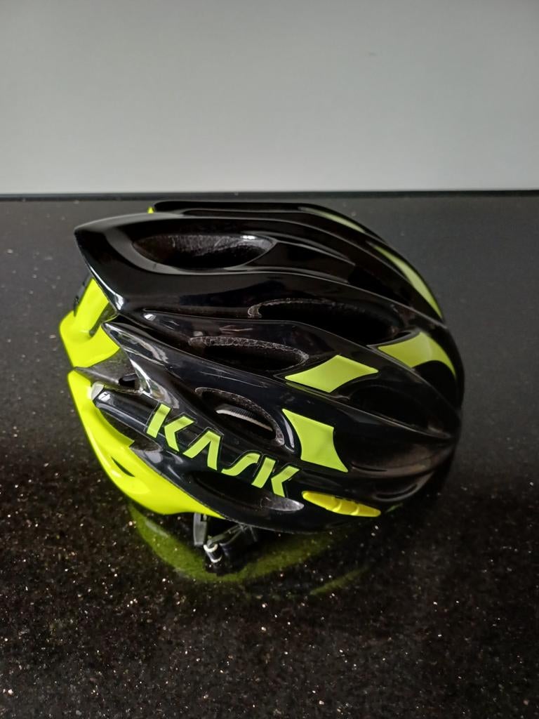 Fietshelm Kask, Ophalen