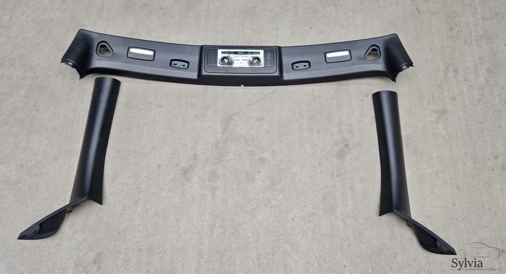 Stijlbekleding voorruit boven en A stijl BMW 1 serie E88 514, Gebruikt, -, -, Ophalen of Verzenden