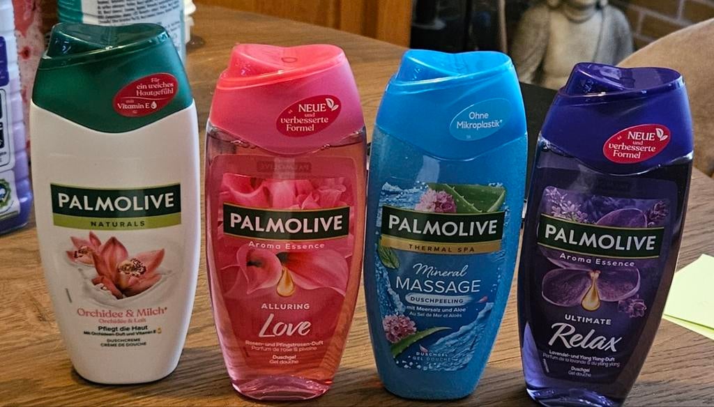 4x Palmolive douche, Ophalen of Verzenden, Nieuw, Bad & Douche