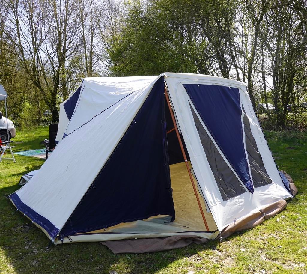 Vouwwagen Kees Kampeert (gereviseerde Holtkamper Cocoon), Ophalen, Zo goed als nieuw, Tot en met 4