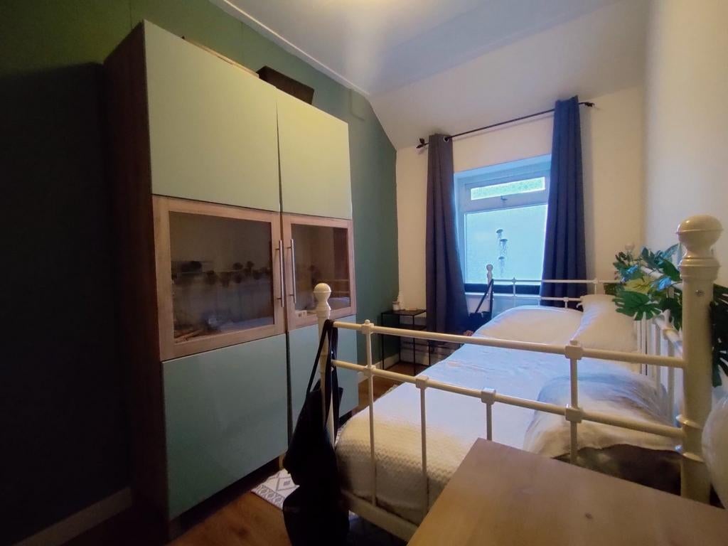 Te huur: één kamer in boerderij buitengebied ederveen, Huizen en Kamers