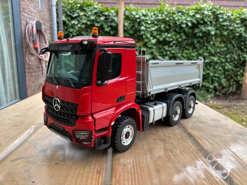 Scaleart MB Arocs 6x6 dsk truck, Ophalen of Verzenden, Gebruikt