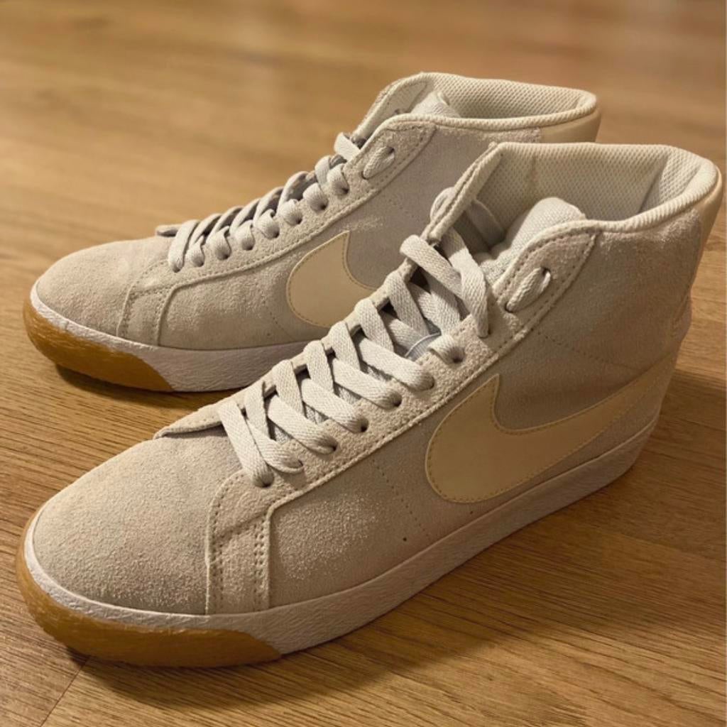 Nike Blazer Mid SB Gum, Ophalen of Verzenden, Grijs, Sneakers of Gympen, Zo goed als nieuw
