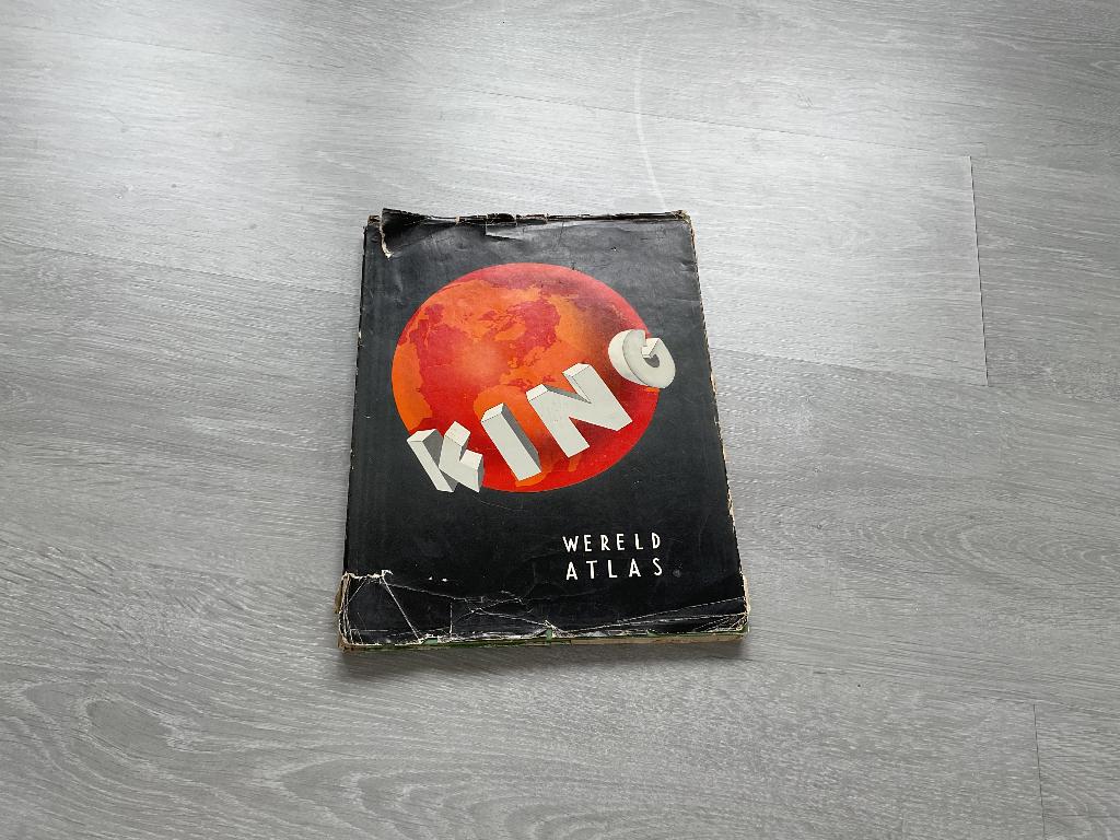 Oude atlas, Boeken, Atlassen en Landkaarten, Gelezen, Overige atlassen, Ophalen of Verzenden, 1800 tot 2000