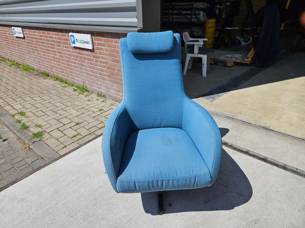 Prominent Elektrisch Verstelbare Sta-op Stoel, Huis en Inrichting, Fauteuils, Ophalen, Gebruikt, Modern, Comfort, 75 tot 100 cm