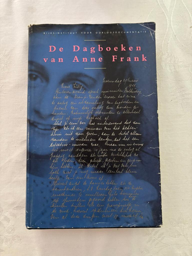 De dagboeken van anne frank boek rijksinstituut 1986!, Boeken, Tweede Wereldoorlog, Ophalen of Verzenden, Zo goed als nieuw, Algemeen
