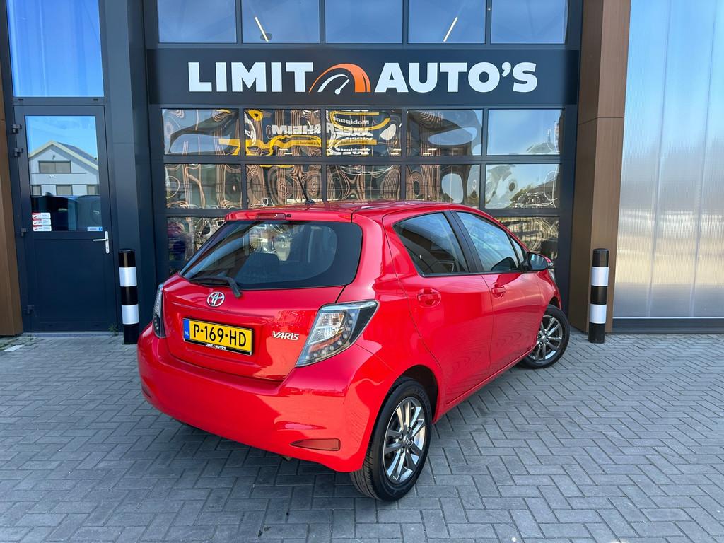 Toyota Yaris 1.3 VVT-i Aspiration Airco/Camera/Navi/El.ramen, Auto's, Voorwielaandrijving, Euro 5, Stof, 4 cilinders