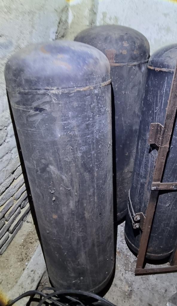 2 LPG tanks 150 liter diameter 40 cm., Ophalen, Gebruikt