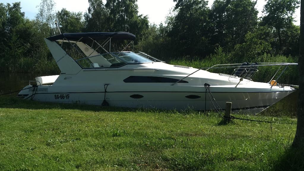 bayliner 2755, Gebruikt, Ophalen of Verzenden, 50 pk of meer, Binnenboordmotor