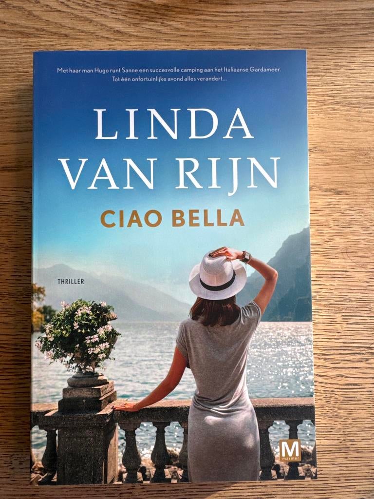Ciao Bella - Linda van Rijn (Thriller), Ophalen of Verzenden, Zo goed als nieuw, Nederland