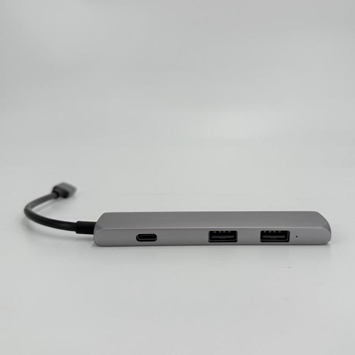 Satechi Slim USB-C 4-in-1 4K Adapter Grey, Computers en Software, USB Sticks, Gebruikt