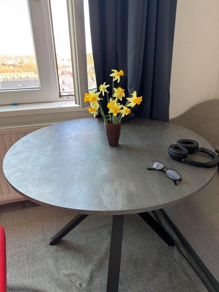 Ikea Mariedamm eettafel, zwart marmer effect, 105 cm, Huis en Inrichting, Tafels | Eettafels, Gebruikt, 100 tot 150 cm, Vier personen