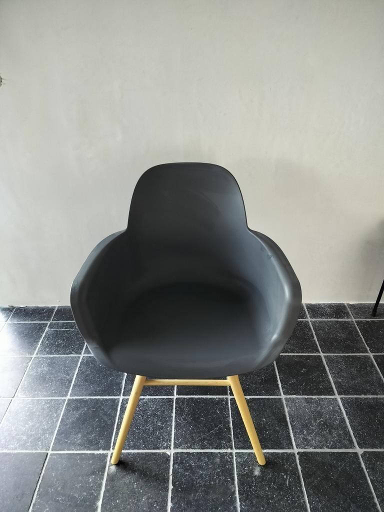 Stoel merk Zuiver, Ophalen of Verzenden, Zo goed als nieuw, Eén