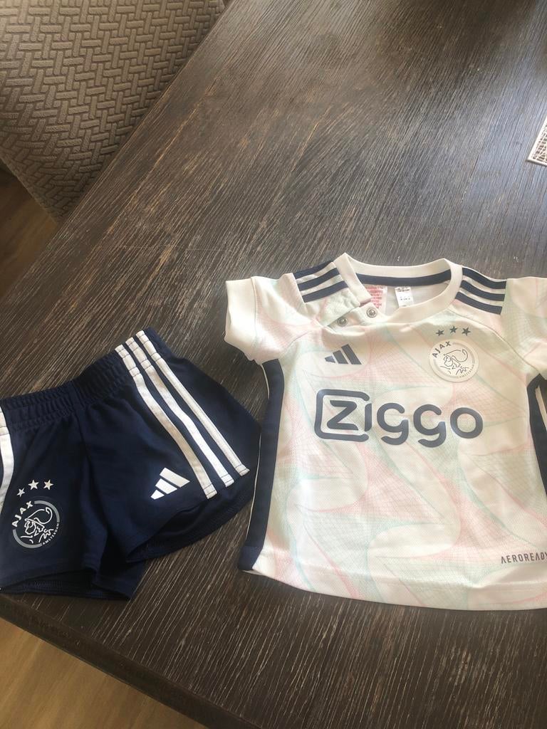 Ajax babykleding setje - shirt en broekje (maat 68), Ophalen of Verzenden, Zo goed als nieuw