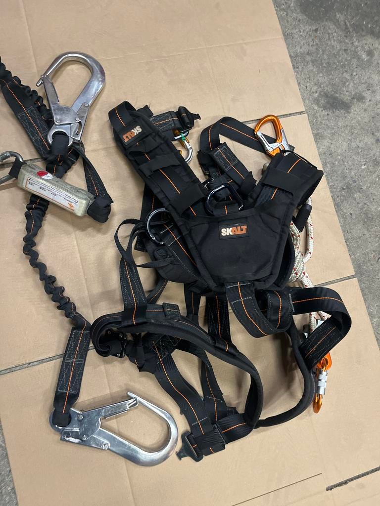 Skalt klimvest & toebehoren - Valbeveiliging set, Doe-het-zelf en Verbouw, Veiligheidskleding, Gebruikt, Ophalen of Verzenden