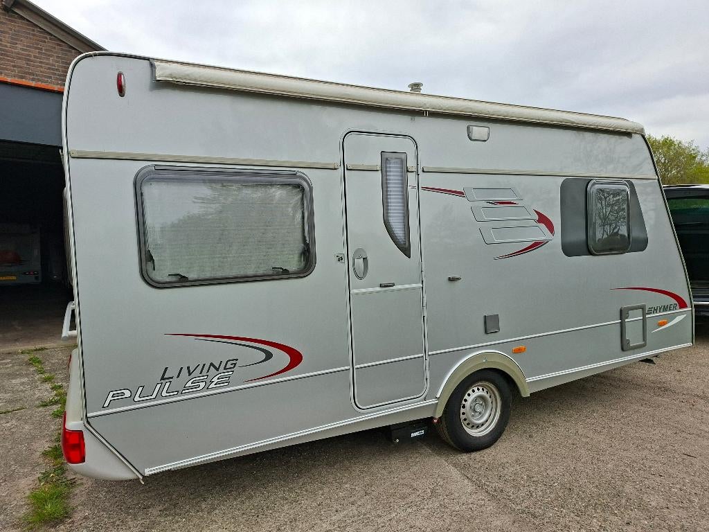 Eriba 465 living Pulse 2008, Rondzit, Kachel, 750 - 1000 kg, Particulier