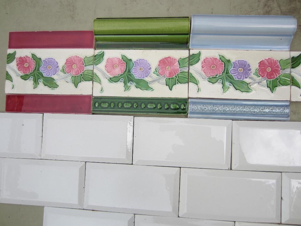 65 art nouveau wandtegels 7,5x15cm, paars en roze bloem, Antiek en Kunst, Antiek | Wandborden en Tegels, Ophalen