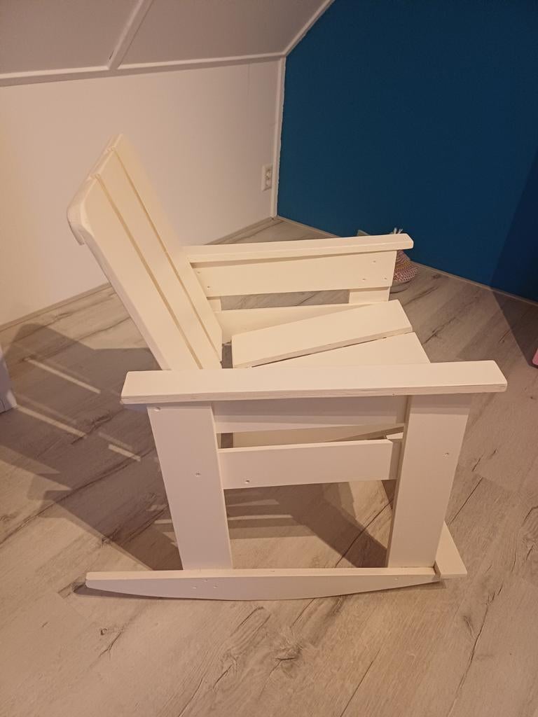 Schommelstoel, Ophalen, Gebruikt, Wit, Eén