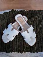 Witte Hermes Slippers - Maat 40, Slippers, Wit, Ophalen of Verzenden, Zo goed als nieuw