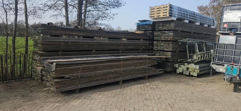 Gebruikte steigerplanken 5m - diverse doe-het-zelf projecten, Ophalen of Verzenden