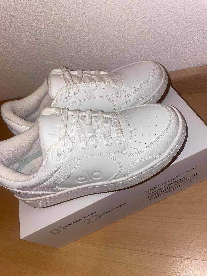 ALO sneakers ORIGINEEL WHITE GUM, 36,5, Kleding | Dames, Schoenen, Nieuw, Sneakers of Gympen, Wit, Verzenden