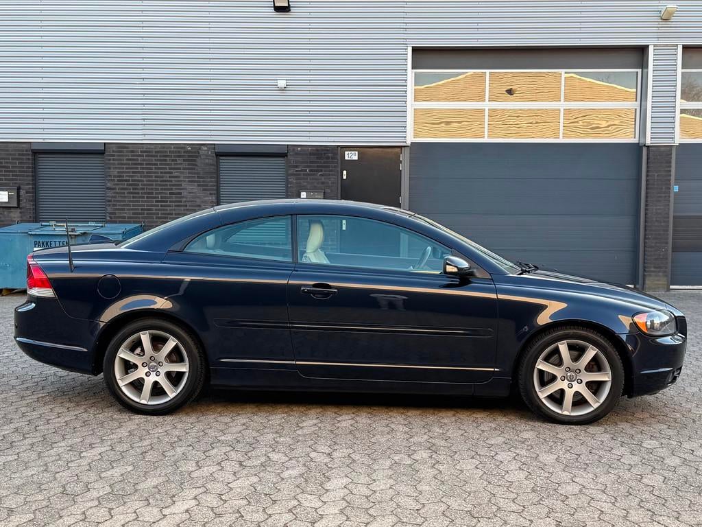 Volvo C70 Convertible 2.4 Kinetic DAK WERKT NIET, Auto's, Volvo, Voorwielaandrijving, C70, Gebruikt, Beige