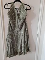 Groene jurk met stippen en abstract patroon, Kleding | Dames, Jurken, Maat 42/44 (L), Ophalen of Verzenden, Zo goed als nieuw