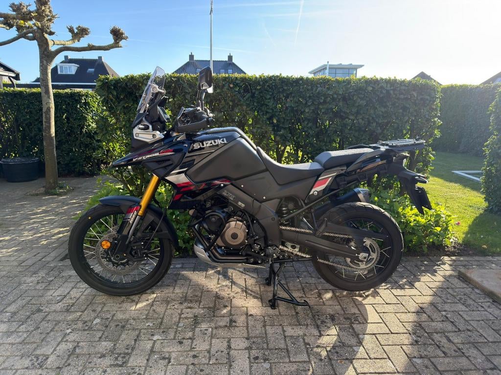 Suzuki V-Strom 1050DE 2025 | 2.586 km | Nieuwstaat |, Motoren, Particulier, Toermotor
