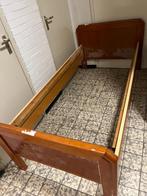Wooden bed for single person, Ophalen, 90 cm, Eenpersoons, Bruin