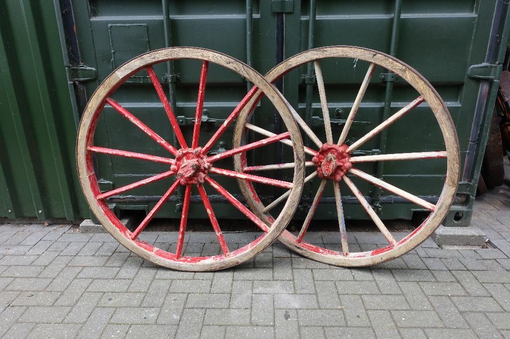 Wagenwiel, set van 2 gelijke wielen, ø114 cm., Ophalen