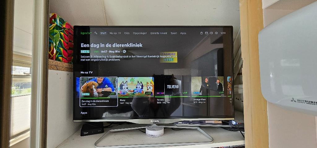 Philips 32 inch tv 2 HDMI - 1 scart aansluiting Ambilight, Ophalen, Philips, 50 Hz, 80 tot 100 cm