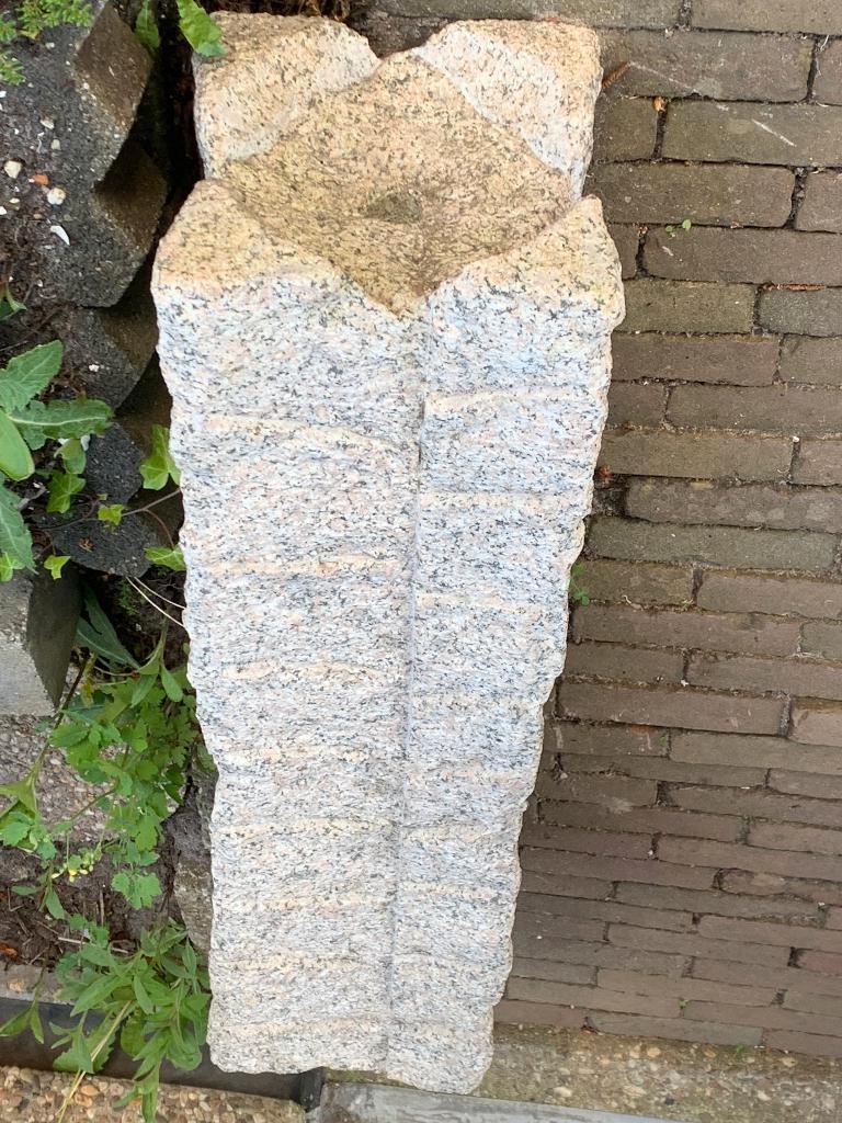 Lang Waterelement Zuil natuursteen, Tuin en Terras, Waterpartijen en Fonteinen, Ophalen, Nieuw, Hardsteen, Waterornament