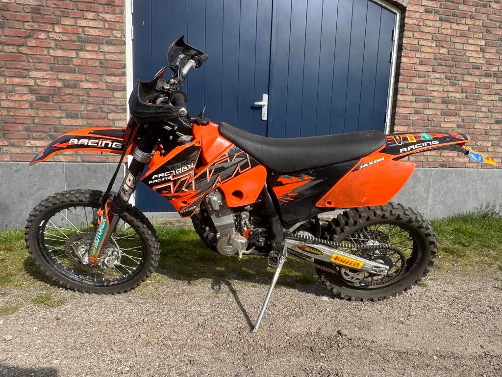 KTM 525 EXC uit 2006 met antilek banden, Motorrijbewijs A, Bedrijf, Meer dan 35 kW, Enduro