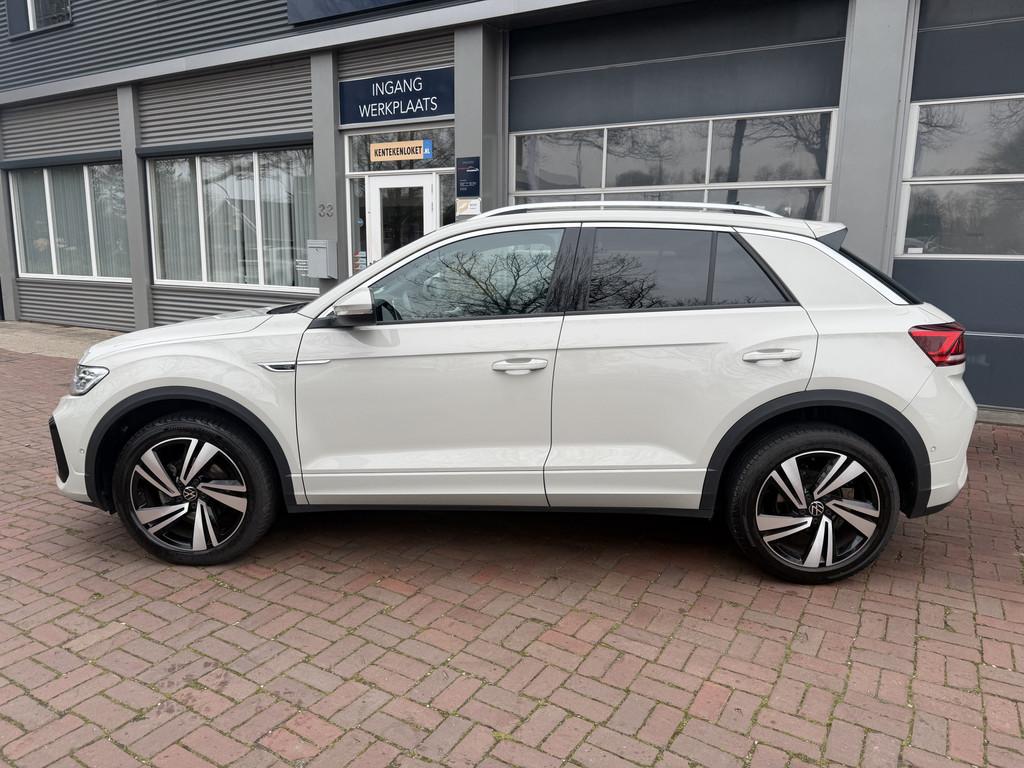 Volkswagen T-Roc 1.5 TSI R-Line Business Bj 2024 km 24.000 N, Auto's, 4 cilinders, 150 pk, Blauw, Bedrijf