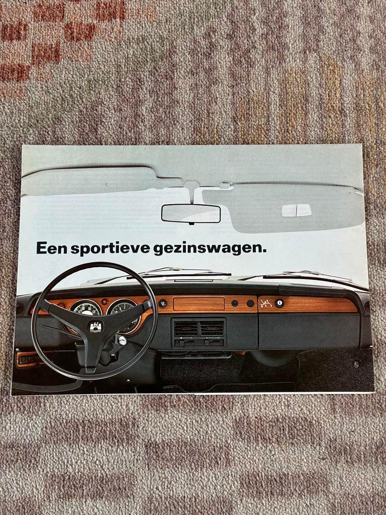 Volkswagen VW 411 brochure 8/68, Boeken, Auto's | Folders en Tijdschriften, Ophalen of Verzenden, Zo goed als nieuw, Volkswagen