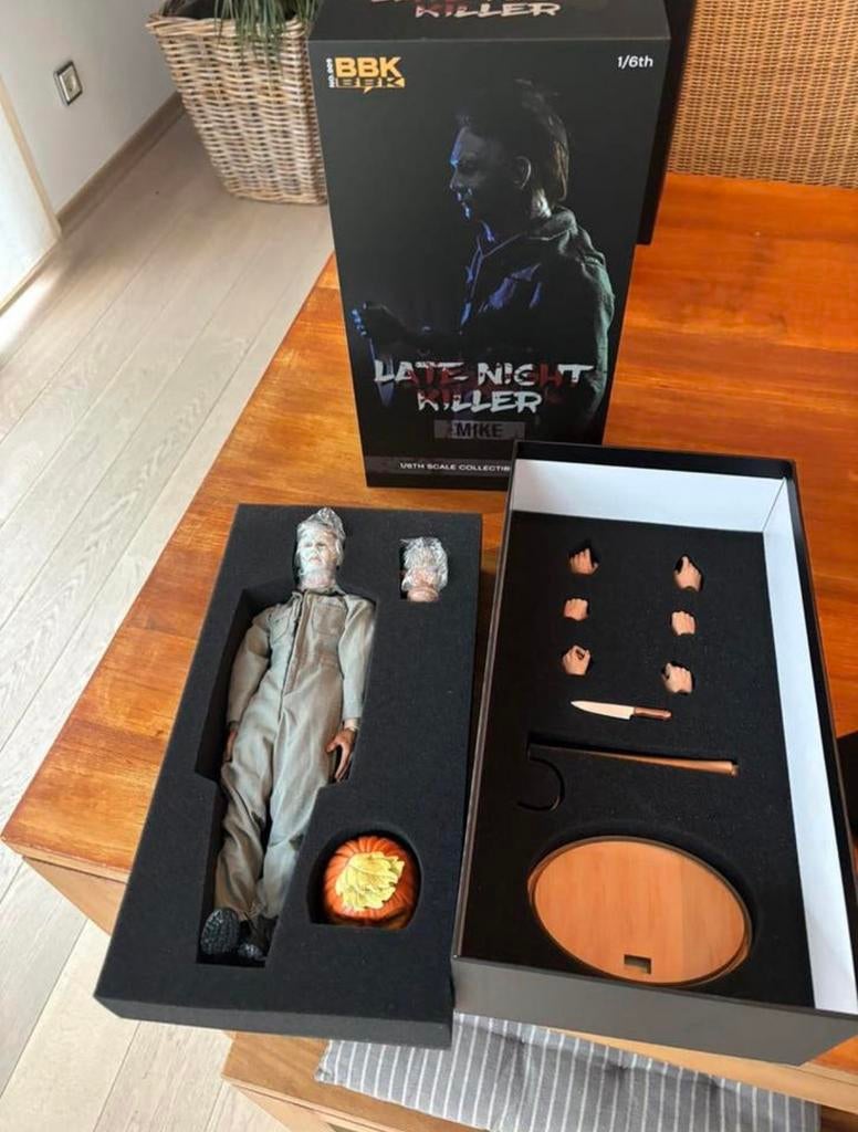 1/6 figuur Michael Myers - Halloween - originele verpakking, Ophalen of Verzenden, Zo goed als nieuw, Actiefiguur of Pop