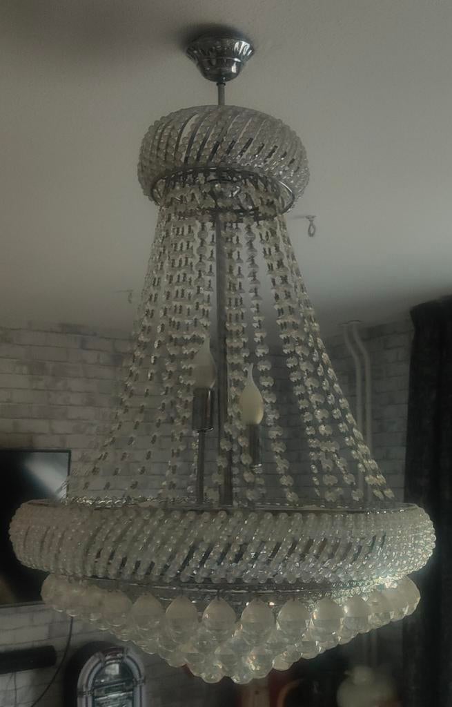 Kroonluchter met glazen kralen, Huis en Inrichting, Lampen | Kroonluchters, Ophalen