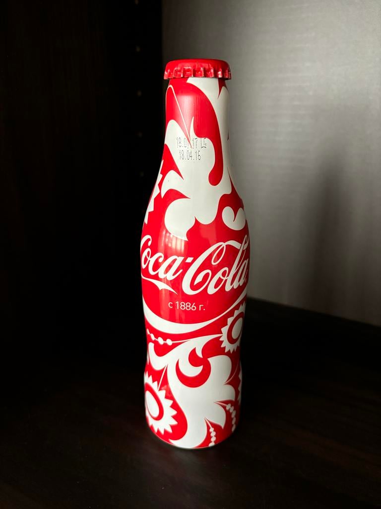 Coca Cola aluminium flesje Rusland, Ophalen of Verzenden, Gebruikt, Verpakking