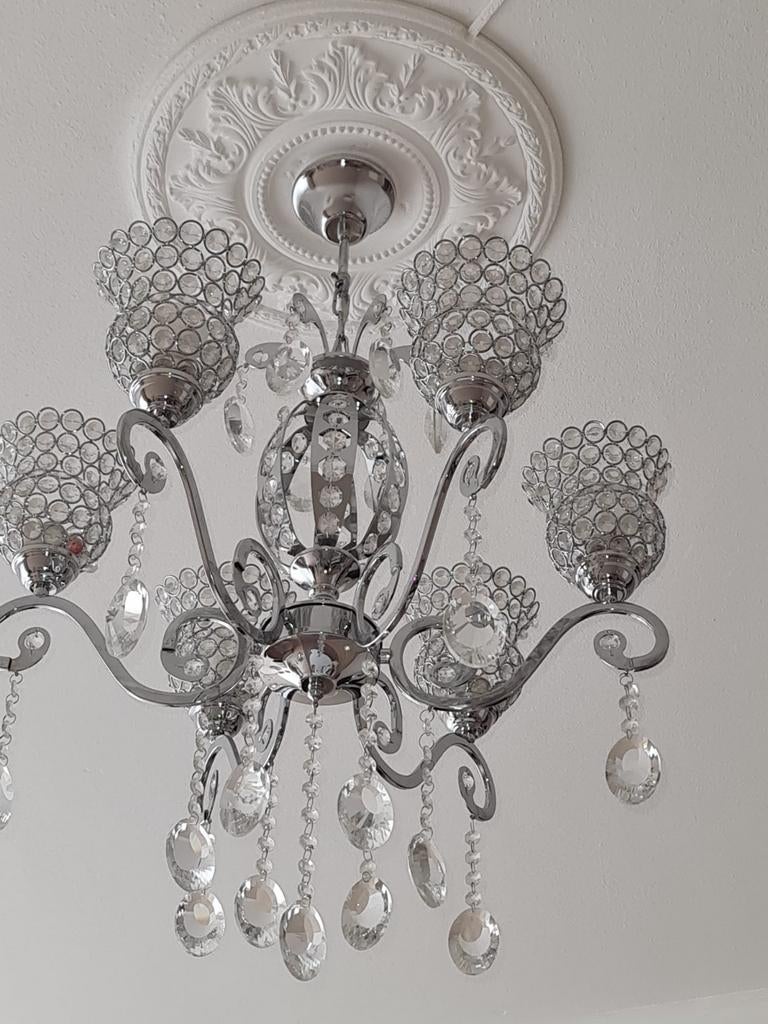 Elegante Kroonluchter met 6 Armen en Kristallen, Huis en Inrichting, Lampen | Kroonluchters, Ophalen of Verzenden, Zo goed als nieuw
