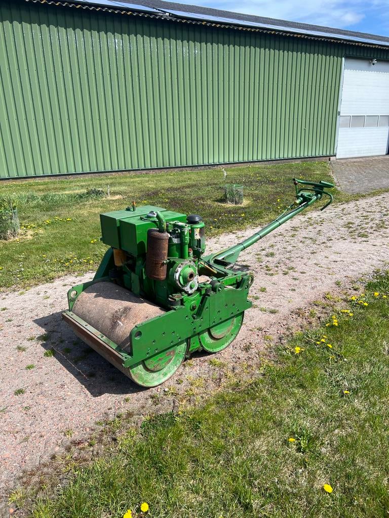Goedlopende en rijdende Duomat R77 trilwals, Ophalen, Gebruikt, Dieselmotor