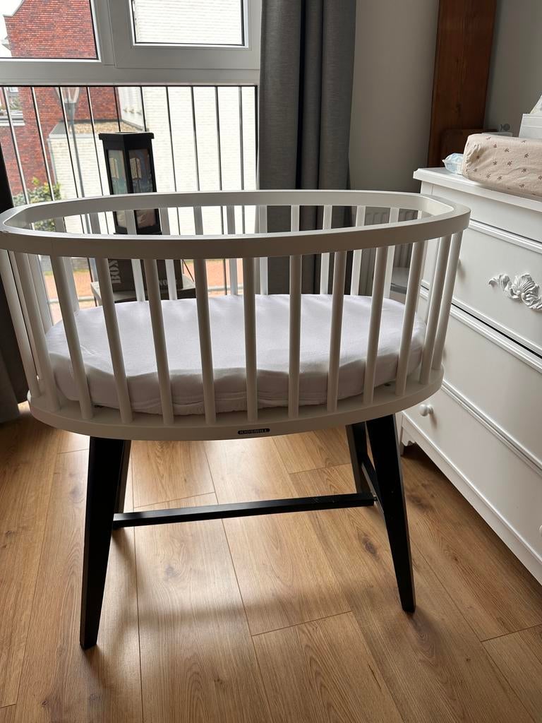 Kidsmill ovalen wieg, Kinderen en Baby's, Babywiegjes en Ledikanten, Ophalen, Gebruikt, Wieg