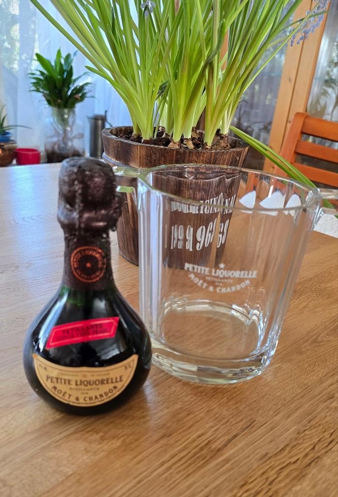 Moët et Chandon Petite Liquorelle met bijbehorende ijsemmer, Ophalen, Overige typen