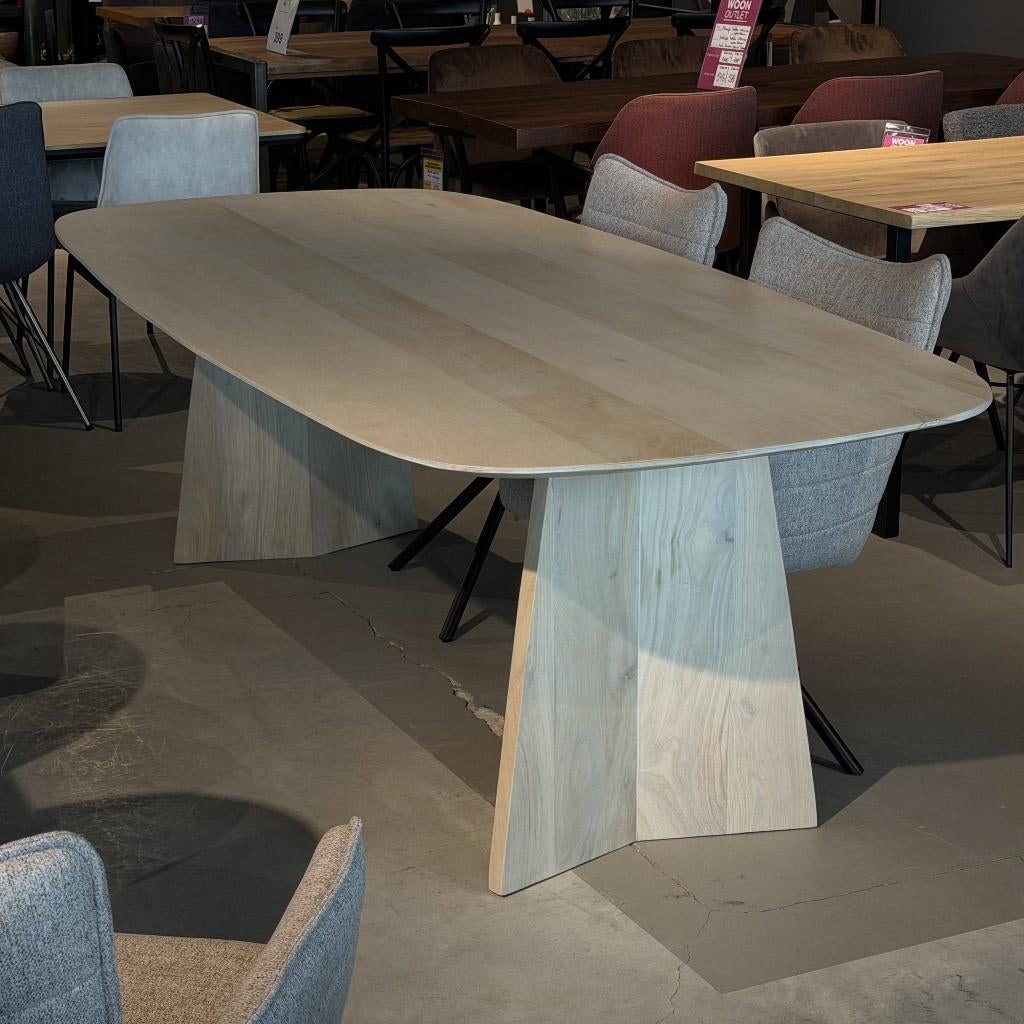 tafel japandi blank hout deens design met vlinder poot 240cm, Huis en Inrichting, Tafels | Eettafels, Ophalen, Japandi deens, 50 tot 100 cm